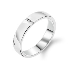 Обручка з декількома діамантами